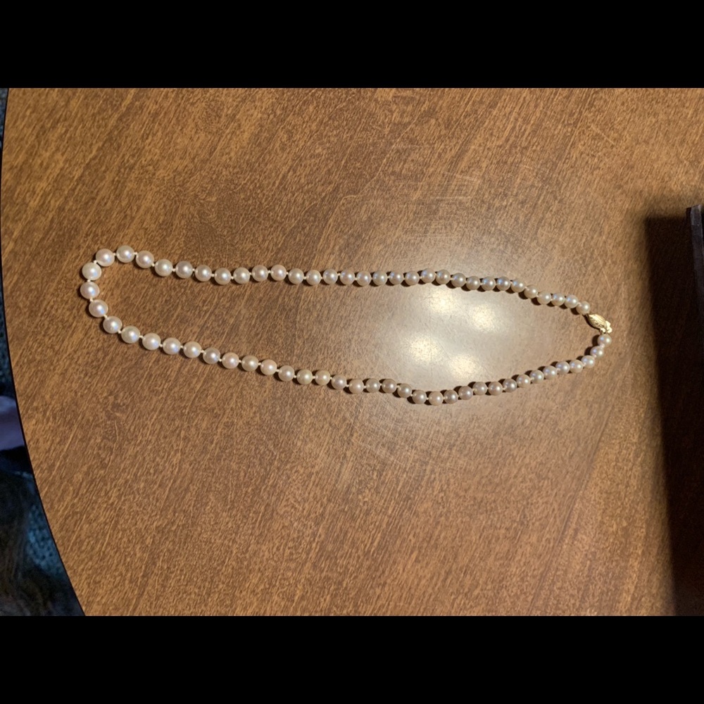 Pearl necklace